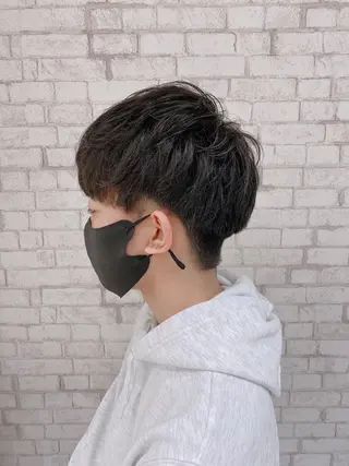 ショート ヘアアレンジ メンズ ブリーチなし艶カラー 東家のヘアスタイル