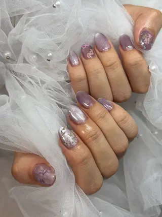 ネイル 三本 綾奈のネイルデザイン