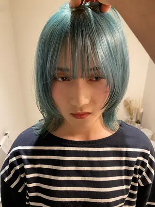 ミディアム カラー Hair & make Lamp所属・梅田のブリーチ特化 美容師KAI🥰のヘアスタイル