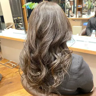 セミロング レイヤー/グレージュ メンズパーマのヘアスタイル