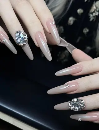 ネイル AB マツエクネイルサロンのネイルデザイン