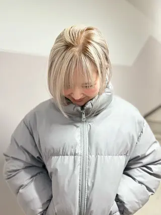 ミディアム カラー オカモト ミユウのヘアスタイル