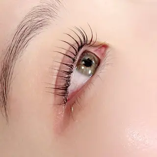 マツエク・マツパ Laule'a  by pickup所属・山田 未来の眉毛・アイブロウイメージ