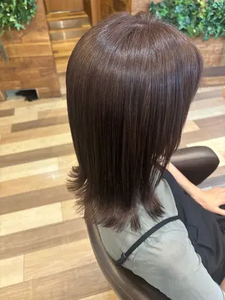 ミディアム カラー Dali 若松　朋美のヘアスタイル