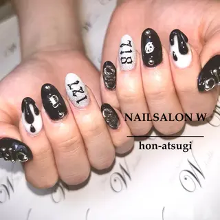 ショート ネイルサロン ダブルのネイルデザイン