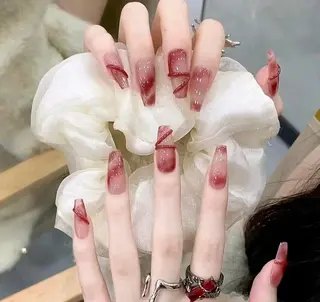 ネイル BEAUTY NAIL SALON所属・beautynail Emiのネイルデザイン