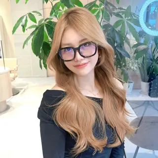 セミロング 1日1名様限定 予約可能のヘアスタイル