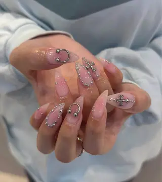 ネイル Chisa Nail Studio所属・チ サのネイルデザイン