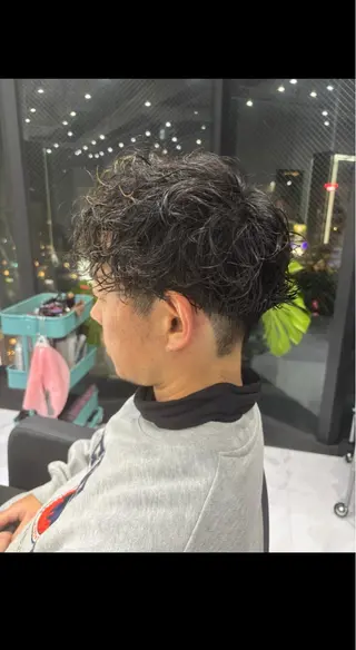 パーマ CS made by SHACHU 栄所属・山田 瑛司のヘアスタイル