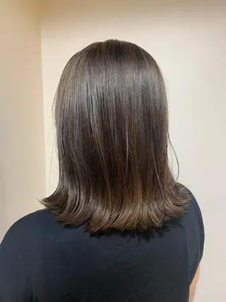 ミディアム ハイライト✖️ 暗髪🤎Nahoのヘアスタイル