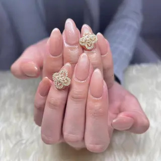ネイル Nail&eye Belire 新宿のネイルデザイン