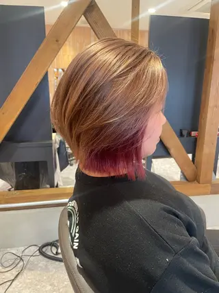 ショート カラー 髪質改善カラー🌈✨ 加藤 愛のヘアスタイル