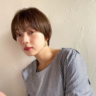 ショート カラー ショートカット🦢 sayaのヘアスタイル