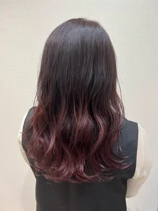 セミロング mina .のヘアスタイル