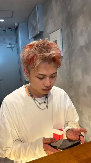 カラー メンズ ﾔﾏｼﾀ ﾘﾘのヘアスタイル