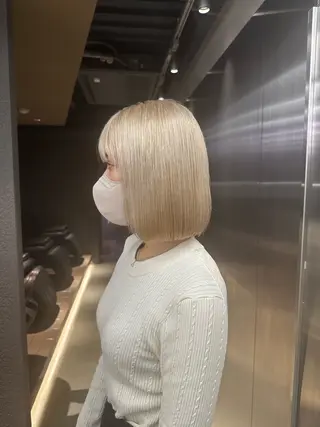 ショート カラー 鈴木/ミルクティー/ ブリーチ/ボブ/のヘアスタイル