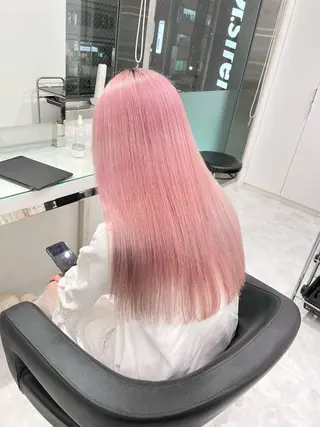 セミロング カラー 🤍💕ブリーチカラ ーAyaka💕🤍のヘアスタイル