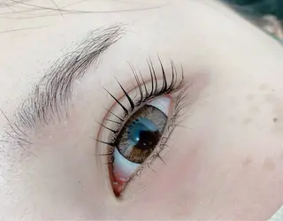 マツエク・マツパ まつ毛パーマ専門& men's眉AYAの眉毛・アイブロウイメージ