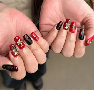 ネイル 新山 聖のネイルデザイン
