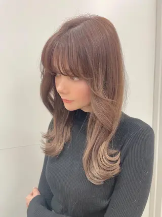 セミロング カラー ヘアアレンジ トレンド眉🫧🪄 kumiの眉毛・アイブロウイメージ