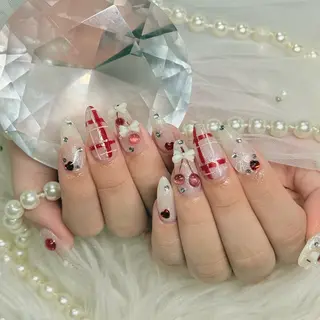 ネイル ルシイ🎀新宿長さ 出しパーツ専門店のネイルデザイン