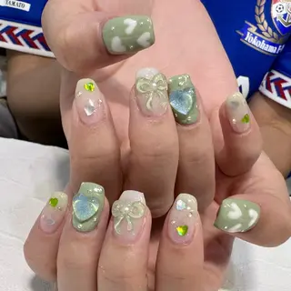 ネイル RIEKO🍒 ワンホン♡推しネイルのネイルデザイン