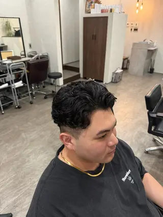 ショート パーマ 山田 聖也のヘアスタイル