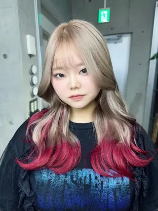 セミロング カラー 名古屋のピンク好き かずくん🦩のヘアスタイル