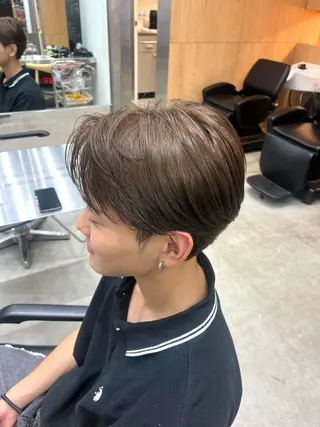 ショート カラー メンズ 夏果⭐︎fifth 天神 海外風パーマのヘアスタイル