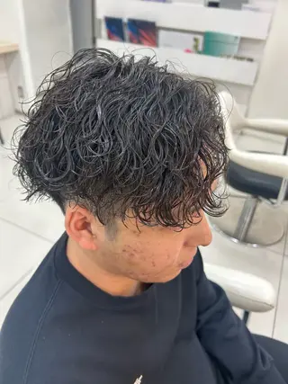 パーマ メンズ 髪質改善/艶カラー/ メンズパーマ/鈴木のヘアスタイル