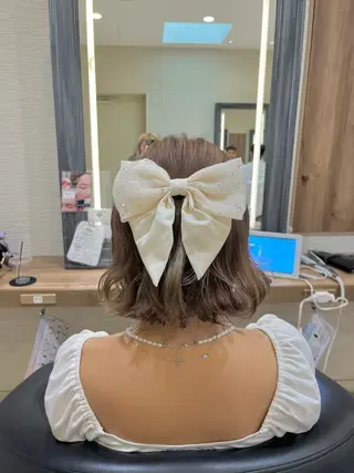 カラー ハイトーン／アレンジ 🩵NANAMIのヘアスタイル