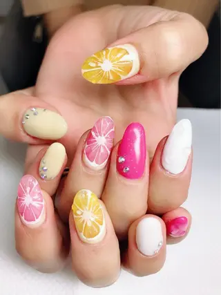 ネイル トップネイリスト Ribbon立川店のネイルデザイン