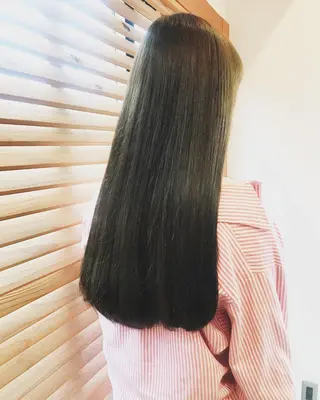 ロング aube ebis所属・恵比寿 内川 賀生のヘアスタイル