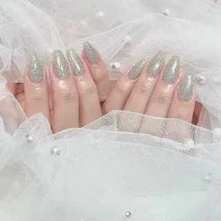 ネイル WISTERIA megumiのネイルデザイン