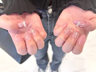 ネイル HENECY💞 SHIERIのネイルデザイン