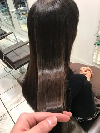 ロング 韓国ヘア×髪質改善 ⭐️谷遼平⭐️のヘアスタイル