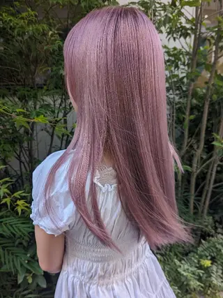 ロング カラー fuwat所属・秋葉原でカラーする なら🐉ちぇーたんのヘアスタイル