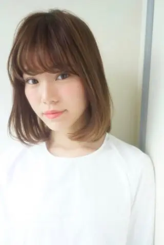 ミディアム カラー マツエク・マツパ 🤎ベージュカラー 🐶メンズパーマのヘアスタイル