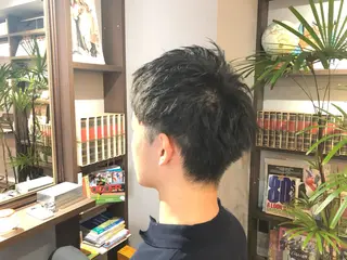 メンズ 🟢ウルフ／スパイラ ルパーマ／大西🟢のヘアスタイル