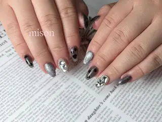 ネイル mison所属・mison 安形友花のネイルデザイン