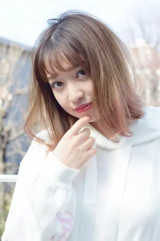 ミディアム カラー ✂️似合わせの魔術師 石田一樹✂️のヘアスタイル