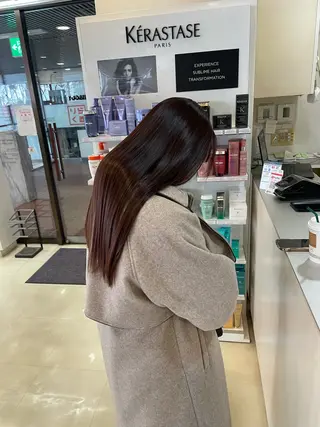 ロング ナナ/大阪心斎橋/ レイヤーカットのヘアスタイル