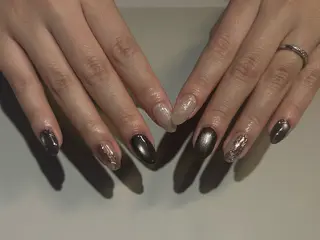 ネイル OAK eyelash&nail 新潟所属・森山 ミチカのネイルデザイン