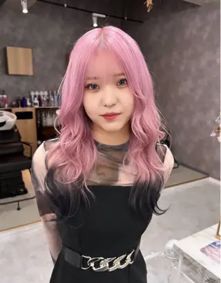 セミロング 🩰nanaka 🩰のヘアスタイル