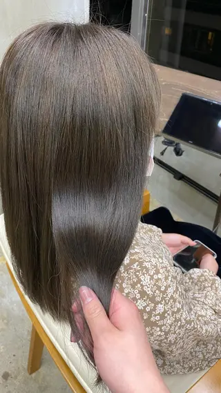 ミディアム カラー シミズ アスカのヘアスタイル