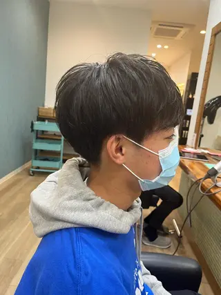 メンズ 小野 真彩のヘアスタイル