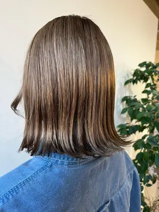 ミディアム hair  bh.maara所属・bh.maara デザイン／ハイトーンのヘアスタイル