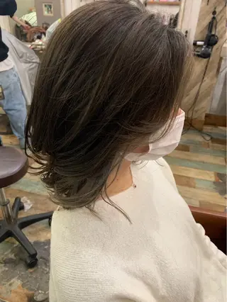 ミディアム カラー Hair's RooMのヘアスタイル