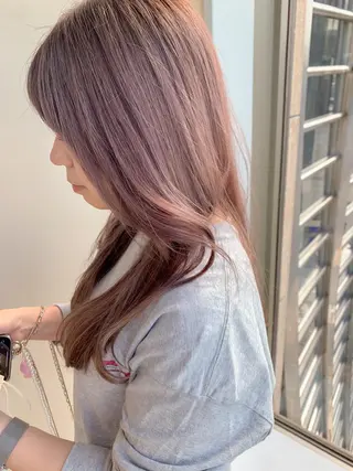 セミロング レイヤー/顔周り カット/松岡 祥利のヘアスタイル