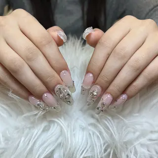 ネイル anh nail anne🤍のネイルデザイン